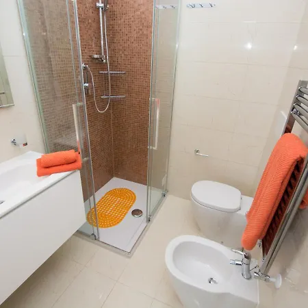 فيلة Fumarola Sleeps 8 Pool Air Con Wifi *