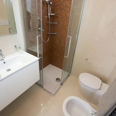 Fumarola Sleeps 8 Pool Air Con Wifi * أوستوني